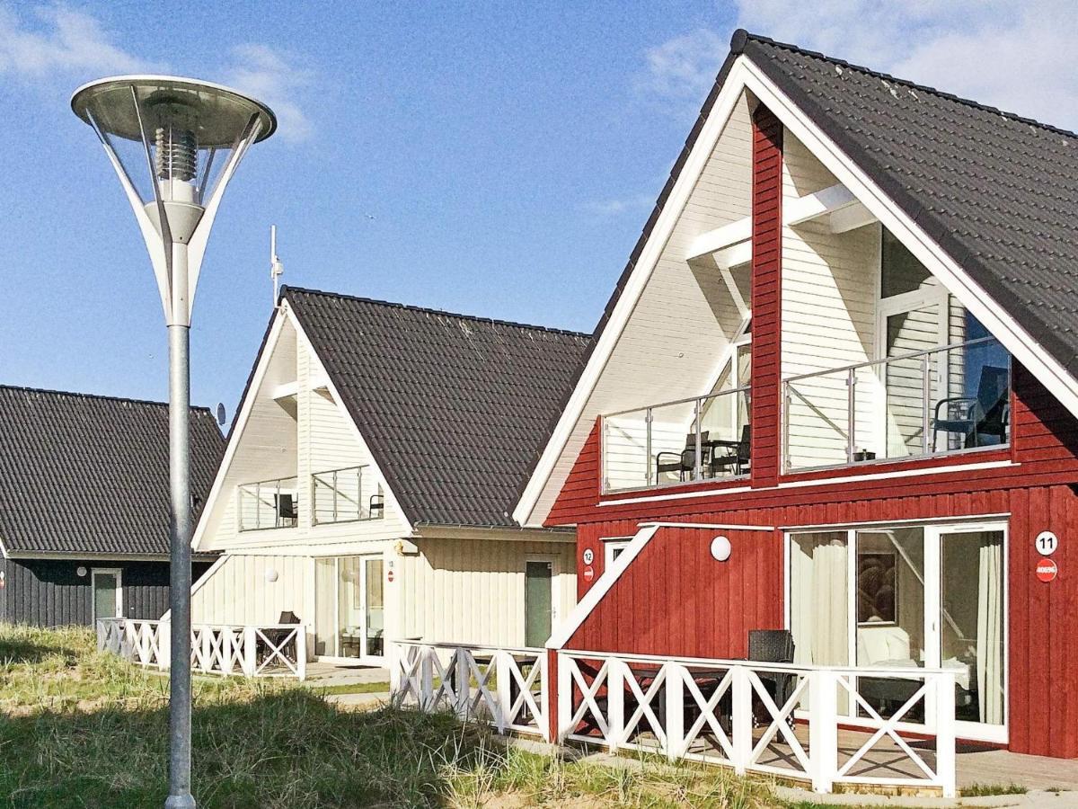 4 Person Holiday Home In Wendtorf Extérieur photo